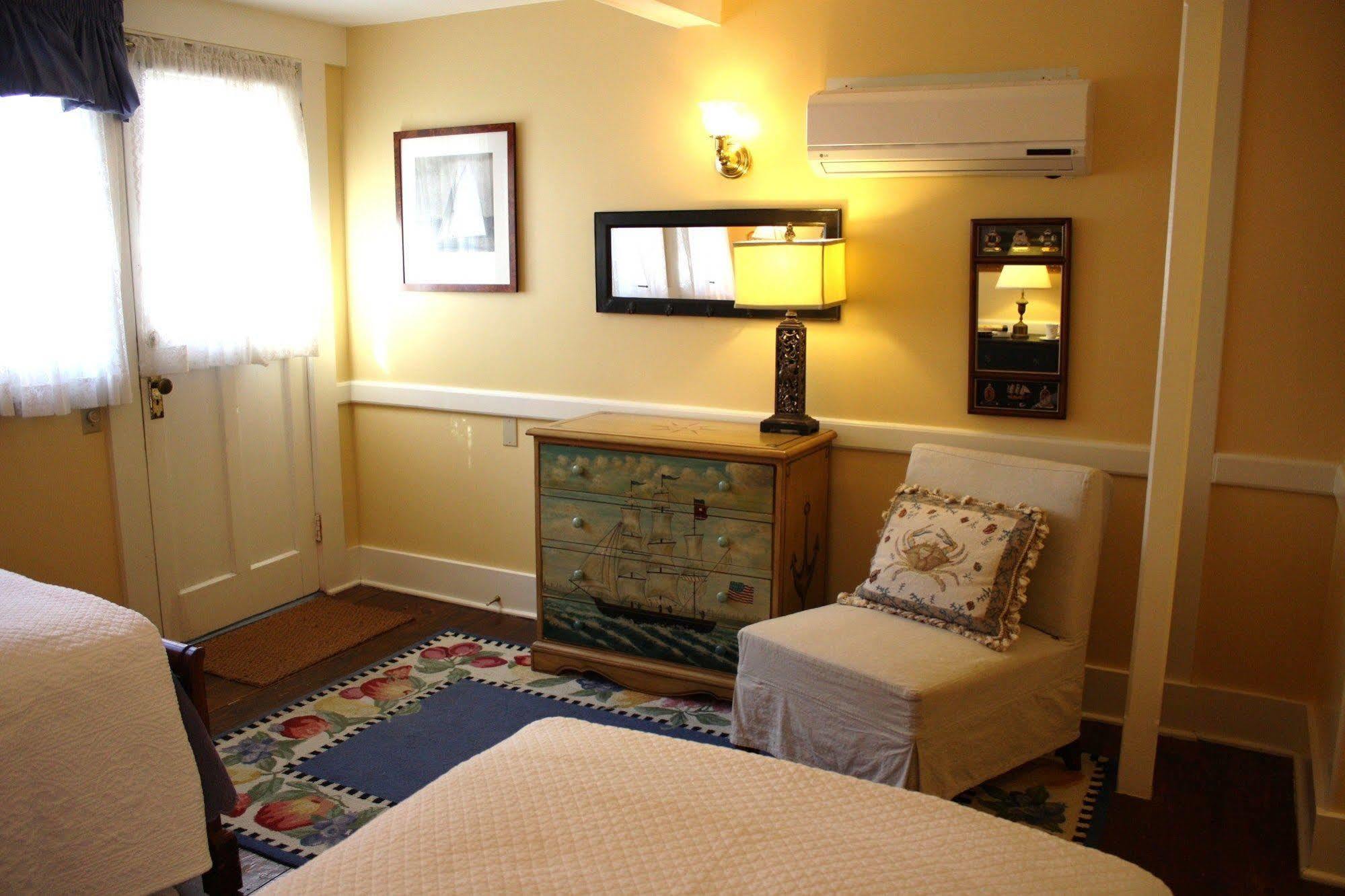 The Oak Bluffs Inn エクステリア 写真